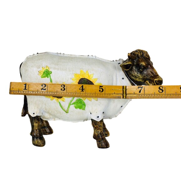 Vintage Farmhouse Dairy Cow Sunflower Cottage Flowers Statue Figurine Farm Decor - Picture 6 of 7